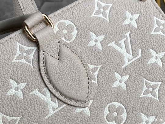 MM LOUIS VUITTON ONTHEGO 0715